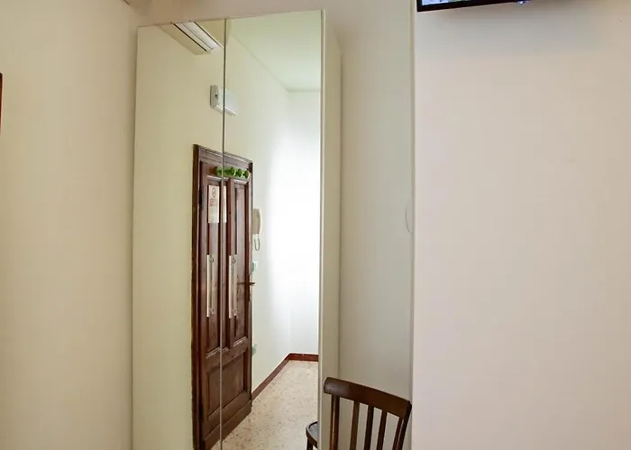 B&B Acquamarina 그로타마레